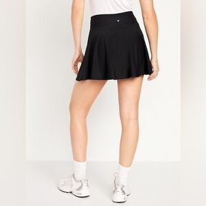 Black active Skirt with shorts underneath/Extra High-Waisted black Cloud+ Skort
